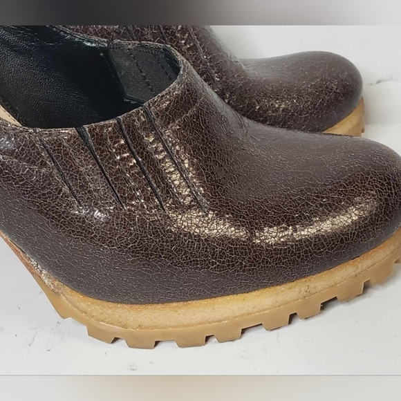 Prada Brown Leather Platform Pumps  SZ 39 - Picture 14 of 15